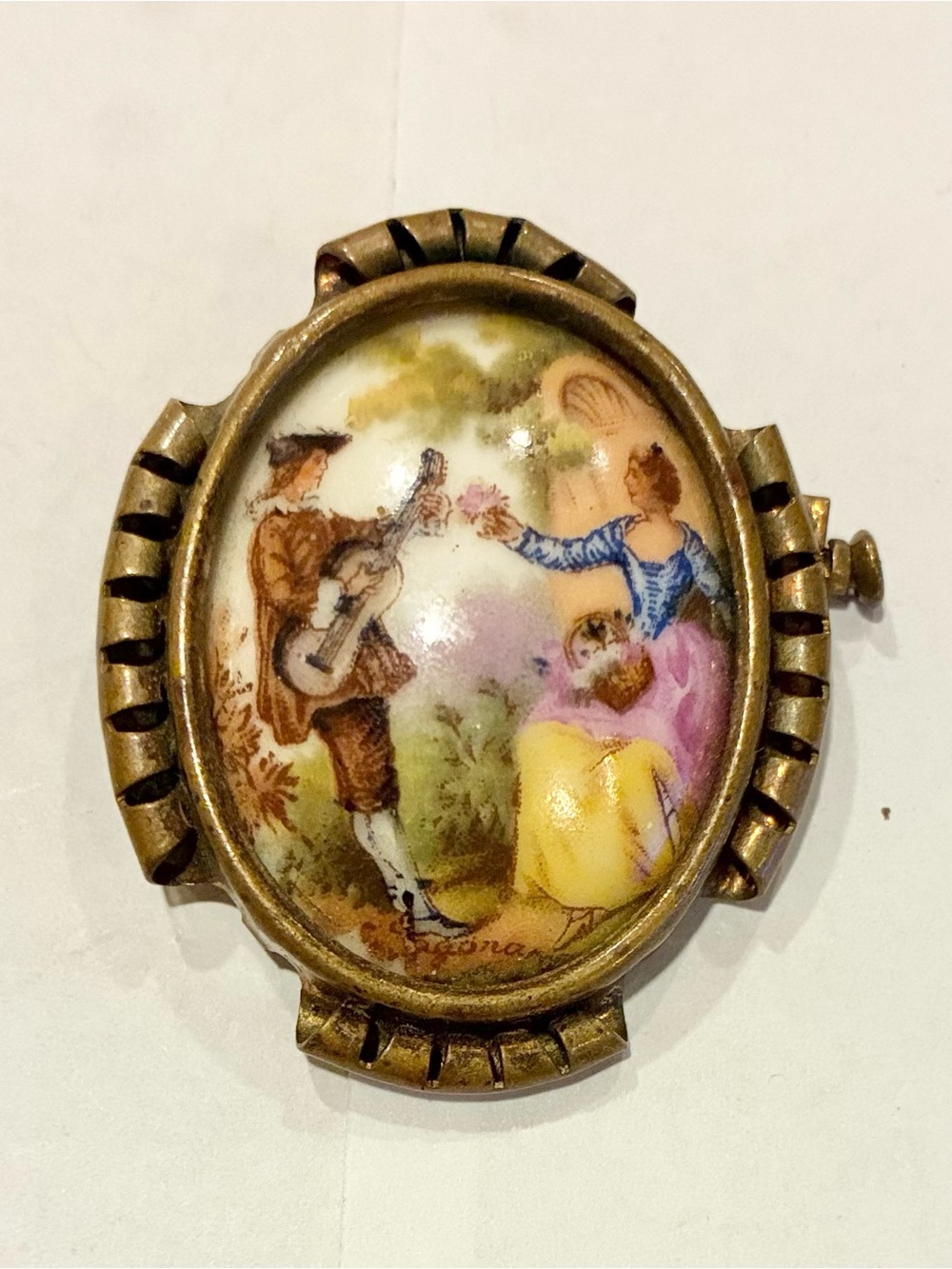 Vintage 1930s France Limoges Lovers Porcelain Brooch Pin Cameo Rolled Back close